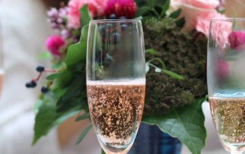 Comment choisir son DJ pour un vin d'honneur ?