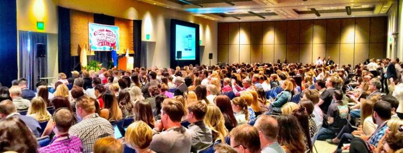 Pourquoi choisir un DJ pour vos soirées professionnelles ?