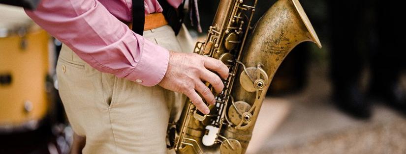 Trouver le bon DJ pour un mariage à Marseille