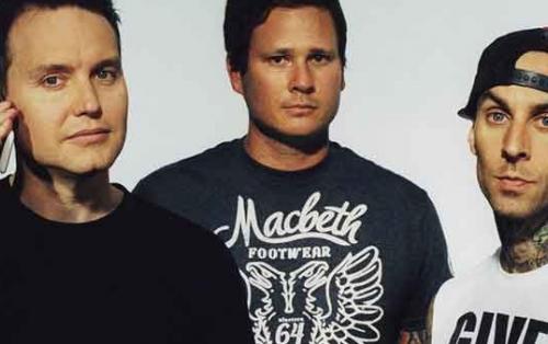 Le groupe Blink-182 est de retour avec un nouveau single et une tournée mondiale !
