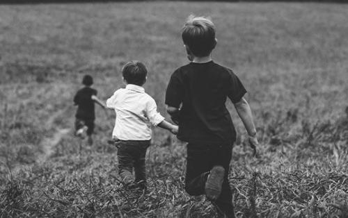 Les Jingles Qui ont Marqué Notre Enfance : Une Symphonie de Souvenirs