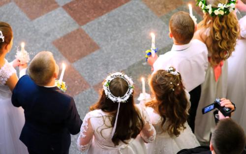 Tendances 2025 pour les communions : inspirations pour une fête inoubliable Tendances 2025 pour les communions : inspirations pour une fête inoubliable
