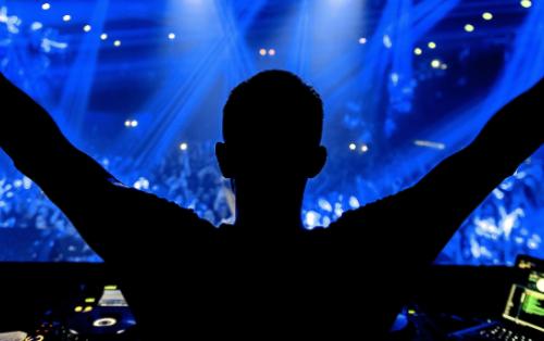 DJ et effets spéciaux : le combo qui fait la différence