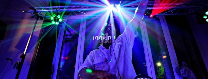 Choisir un DJ pour mariage : top des meilleurs animateurs en France