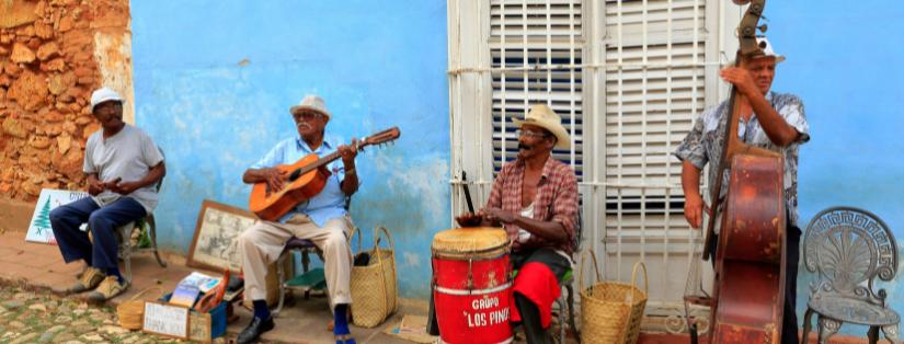 Zoom sur les musiques du monde : comment intégrer des sonorités originales dans une soirée ?