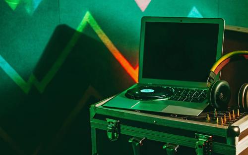 Matériel mini : les setups portables pour DJ nomades
