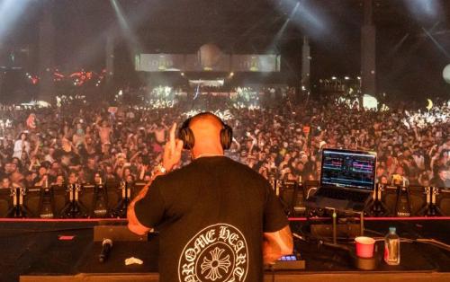 Ce que les festivals de la rentrée 2026 nous apprennent sur la musique à demander à votre DJ